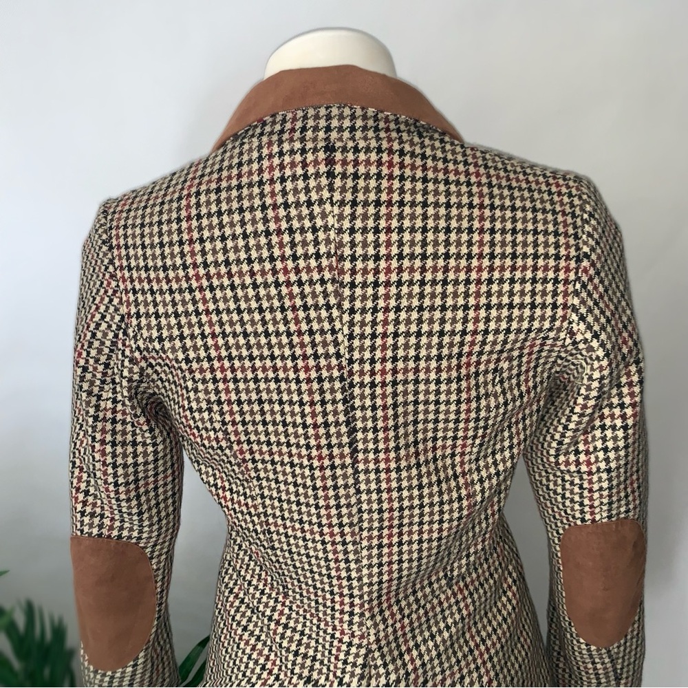 Houndstooth Tailored Blazer with Brown Suede Collar - Picture 3 of 16